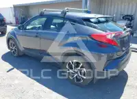 2021 Toyota C-HR фото