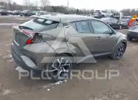 2021 Toyota C-HR фото