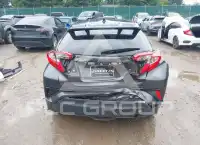 2021 Toyota C-HR фото