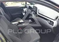 2021 Toyota C-HR photo