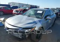 2021 Toyota CAMRY фото