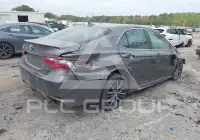 2021 Toyota CAMRY фото