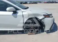 2021 Toyota CAMRY photo