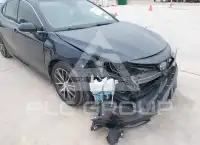 2021 Toyota CAMRY photo