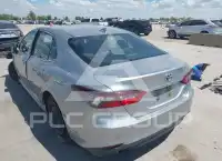 2021 Toyota CAMRY фото