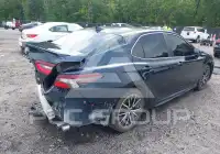 2021 Toyota CAMRY фото