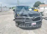 2021 Toyota Highlander фото
