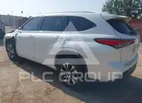 2021 Toyota Highlander фото