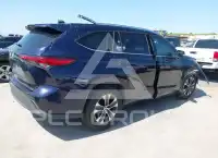2021 Toyota Highlander фото