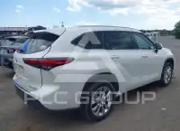 2021 Toyota Highlander фото