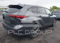 2021 Toyota Highlander фото