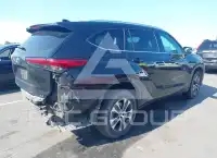 2021 Toyota Highlander фото