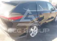 2021 Toyota Highlander фото