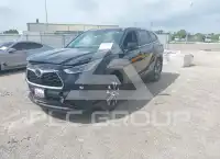 2021 Toyota Highlander фото