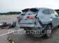 2021 Toyota Highlander фото