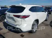 2021 Toyota Highlander фото
