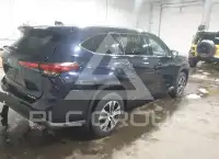 2021 Toyota Highlander фото