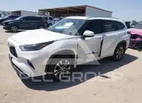 2021 Toyota Highlander фото