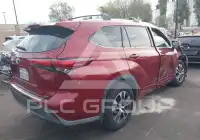 2021 Toyota Highlander photo