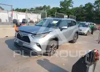 2021 Toyota Highlander фото