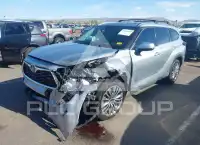 2021 Toyota Highlander фото