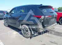 2021 Toyota Highlander фото