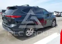2021 Toyota Highlander фото