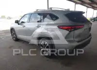 2021 Toyota Highlander фото
