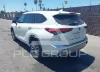 2021 Toyota Highlander photo