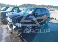2021 Toyota Highlander photo