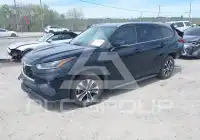2021 Toyota Highlander фото