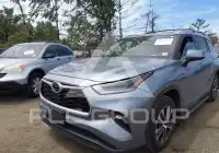 2021 Toyota Highlander фото