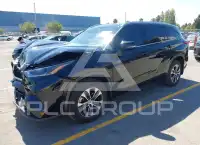 2021 Toyota Highlander фото
