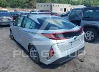 2021 Toyota PRIUS фото