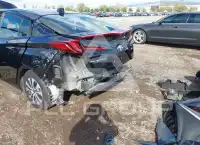 2021 Toyota PRIUS фото