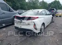 2021 Toyota PRIUS фото