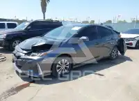 2021 Toyota PRIUS фото