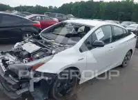 2021 Toyota PRIUS фото
