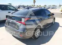 2021 Toyota PRIUS фото