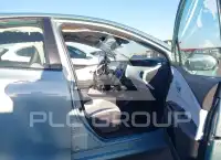 2021 Toyota PRIUS фото