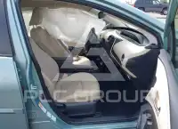 2021 Toyota PRIUS фото