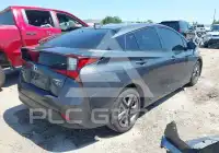 2021 Toyota PRIUS photo