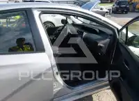 2021 Toyota PRIUS фото