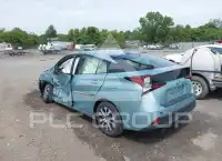 2021 Toyota PRIUS фото