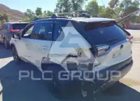 2021 Toyota RAV4 фото