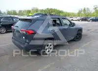 2021 Toyota RAV4 фото
