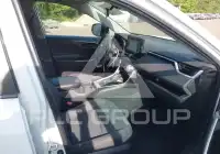 2021 Toyota RAV4 фото
