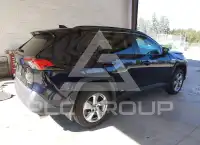 2021 Toyota RAV4 фото
