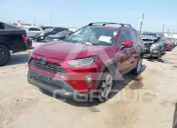 2021 Toyota RAV4 фото