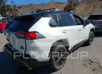 2021 Toyota RAV4 фото